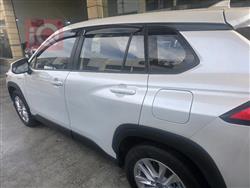 تۆیۆتا کۆرۆلا کرۆس